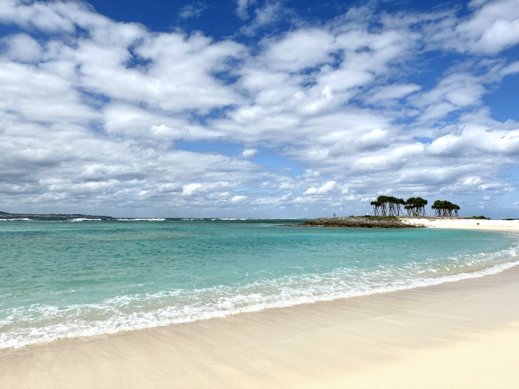 国営沖縄記念公園のビーチ